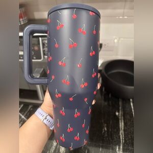 Midnight Cherries Hydrojug Traveler 40 Ounce